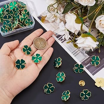 Vind strass broches op - maart 2026