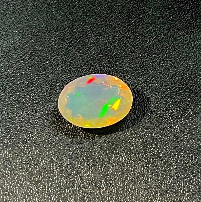 Opale éthiopienne facettée AAA 14x10mm pour haute joaillerie