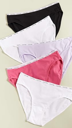 Calvin Klein womens Modern/Fitted