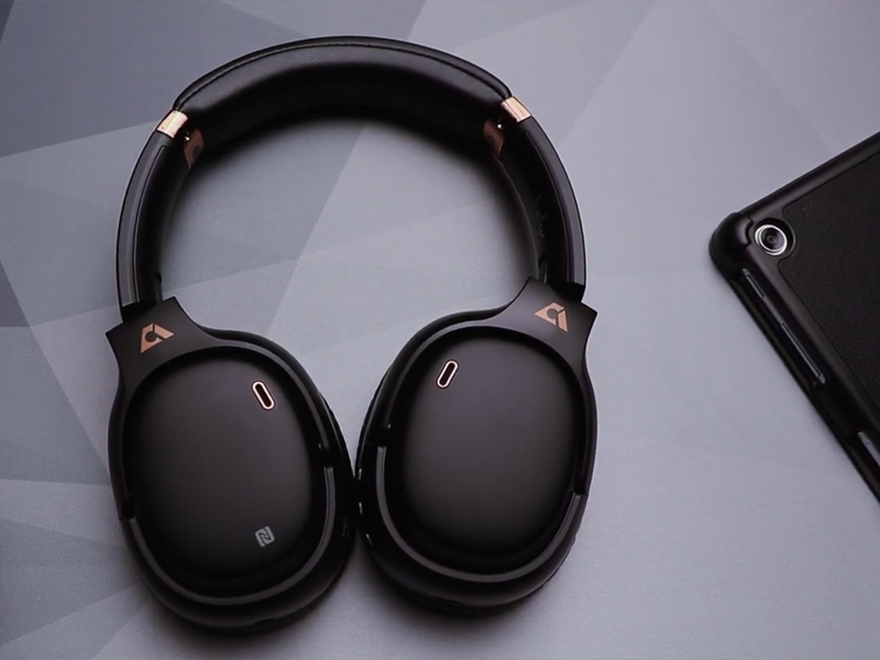 Amazon.com: Ankbit E600Pro Wireless Bluetooth Over Ear Headphones