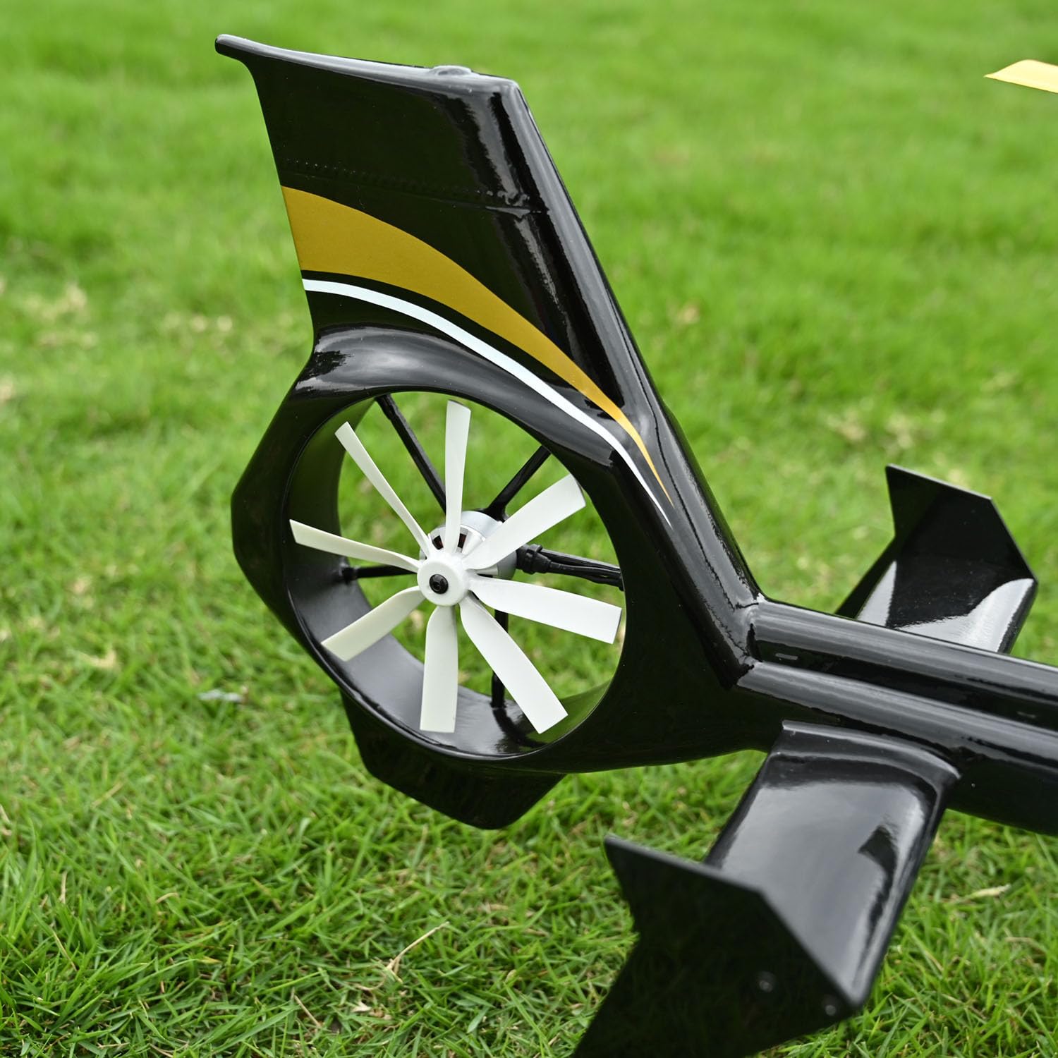 TOUCAN RC HOBBY Flywing EC-135 - Elicottero RC senza spazzole a 6 canali, 4 lame, 16 V, posizione GPS, altezza di ritorno con una chiave, modello aereo