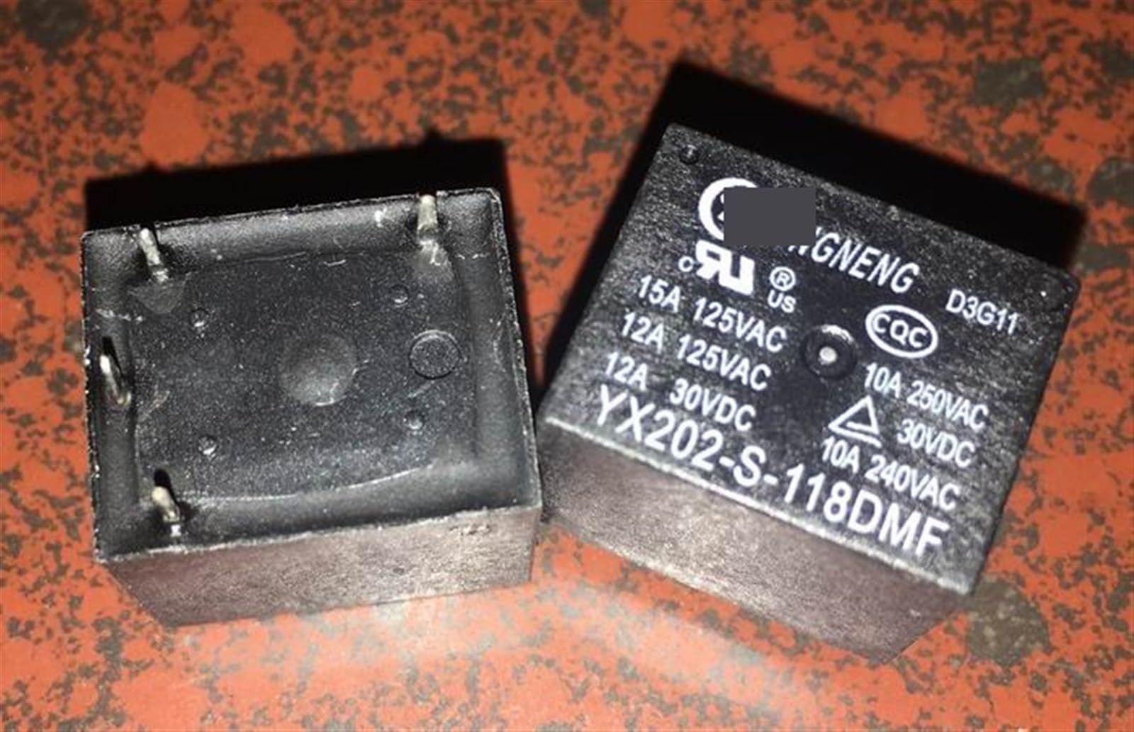 Relé 4 pines YX202-S-118DMF de 18V para circuitos de control electrónico continuo 3