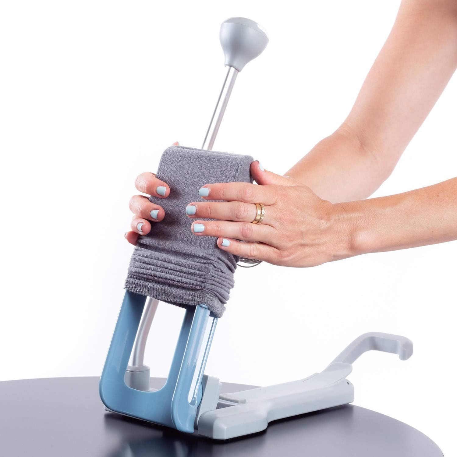 Sockee Sock Aid Helper Easy on Easy Off Elderly Assistance Medical Accessory to Easily Put on Socks for Elders, Mobility, Disabled, Recovering, Pregnant – Includes Shoehorn and Handle : Health & Household