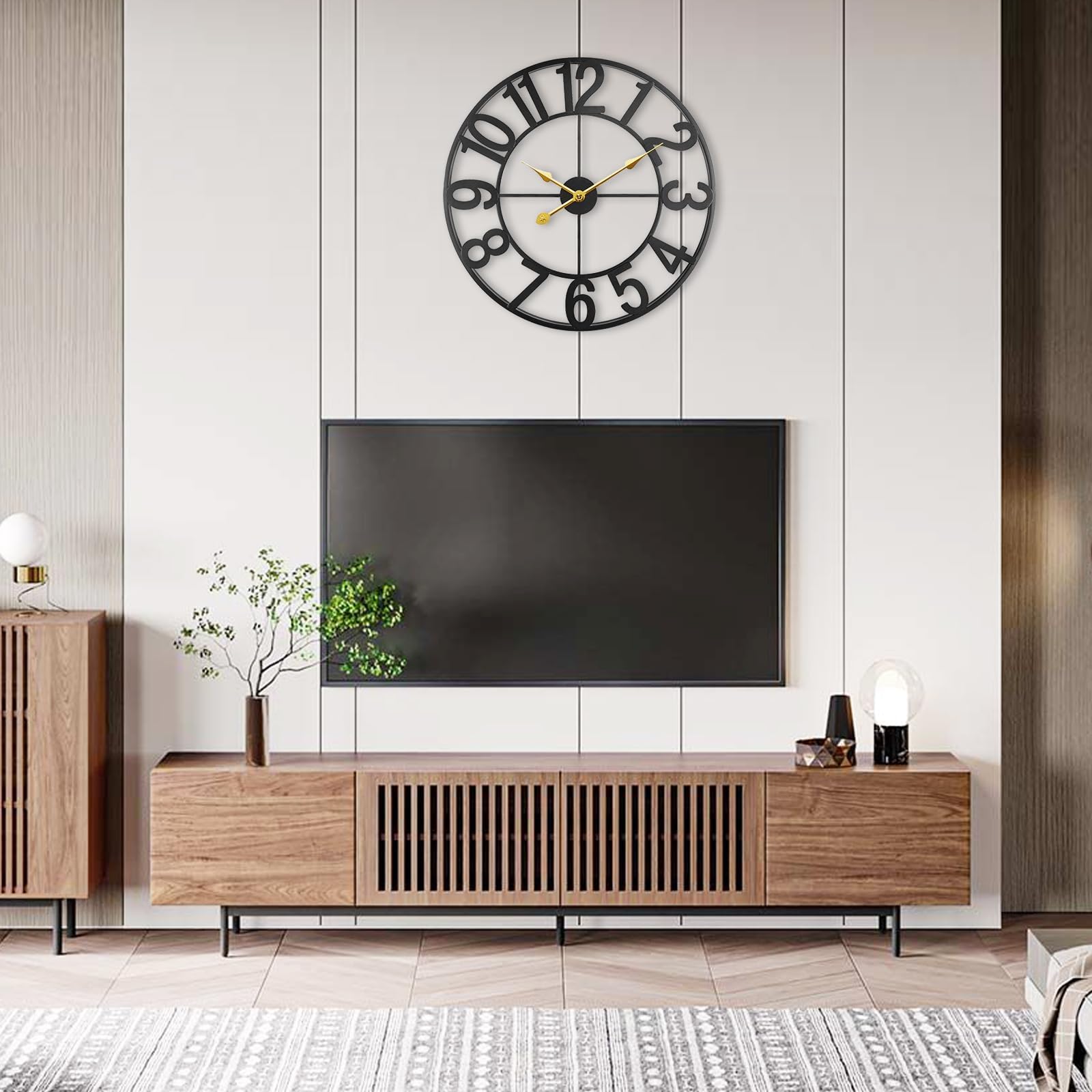 Grande horloge murale d'extérieur silencieuse en métal noir de 61 cm sans tic-tac alimentée par piles, convient pour la décoration de terrasses, porches, piscines, salons et salles à manger