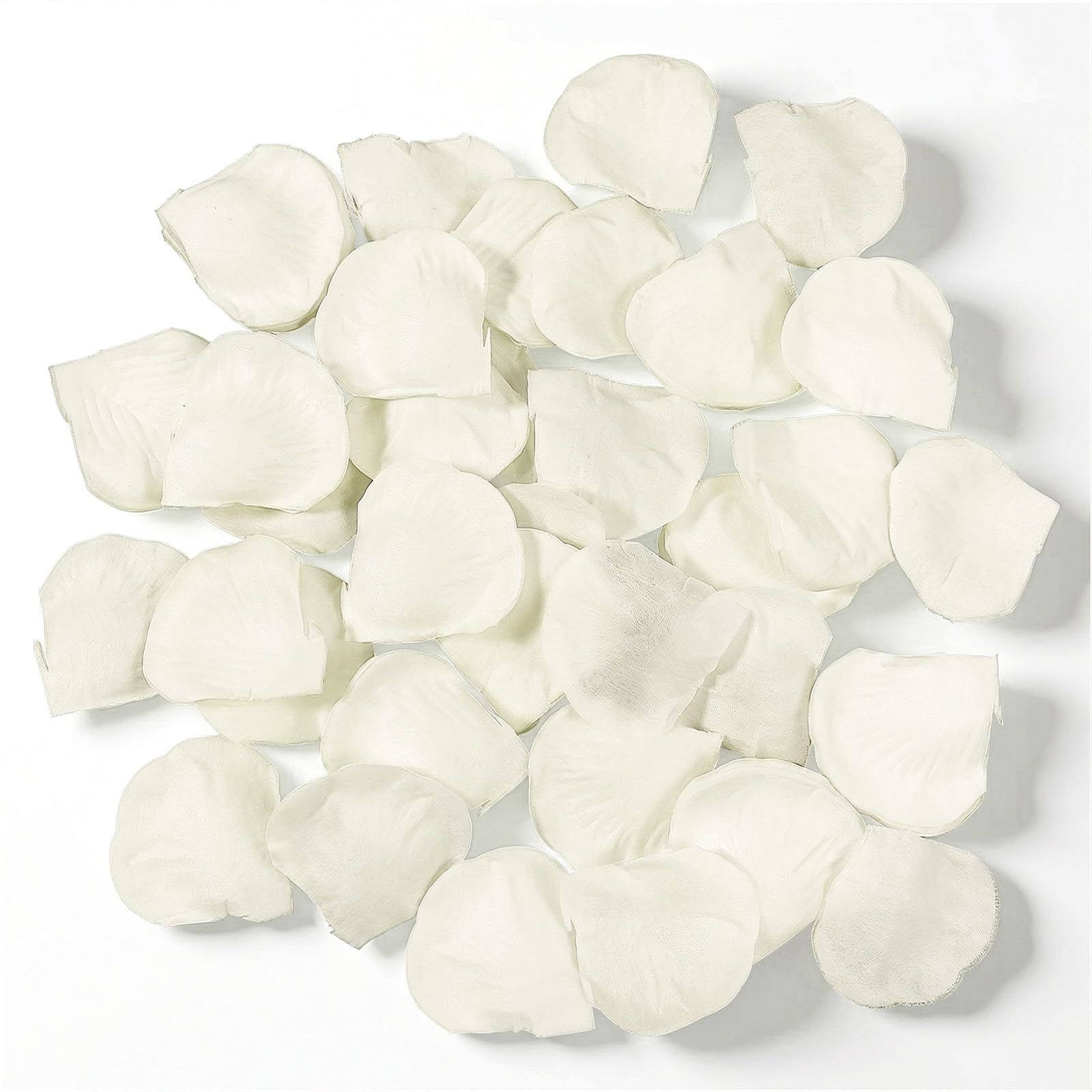 Qulkws 1000Pcs Artificial Flowers Silk Rose Petals, Lvory White Fake Rose Petals, Exquisite Milky White Rose Petals for Wedding Decoration Party Table Confetti Romantic Night Valentine's Day