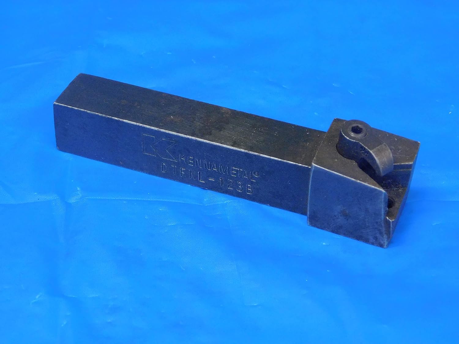 KENNAMETAL DTFNL-123B Turning Tool Holder 3/4 Shank TNMG 332 Inserts 4 1/2 OAL - MB10837BW2