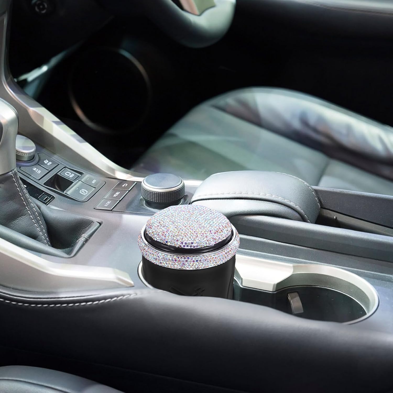 Car Ashtray with Lid and LED Light Bling Auto Cup Ashtray Holder Rhinestone Smokeless Car Accessories for Vehicle Interior Can