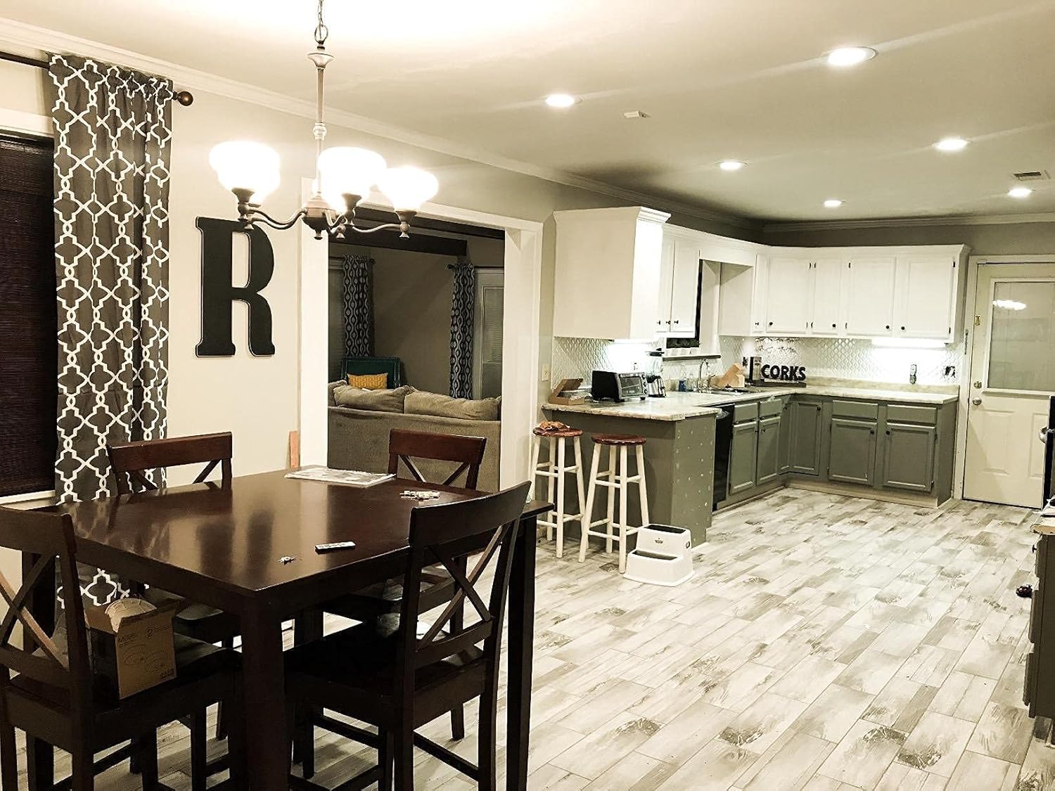 UNFINISHEDWOODCO 23 in. Number 3, Unfinished Vintage Monogram Wood Letter. for Your DIY Decor Such as Door Hanger, Wall Decor, Number for Birthday, Wedding (3)