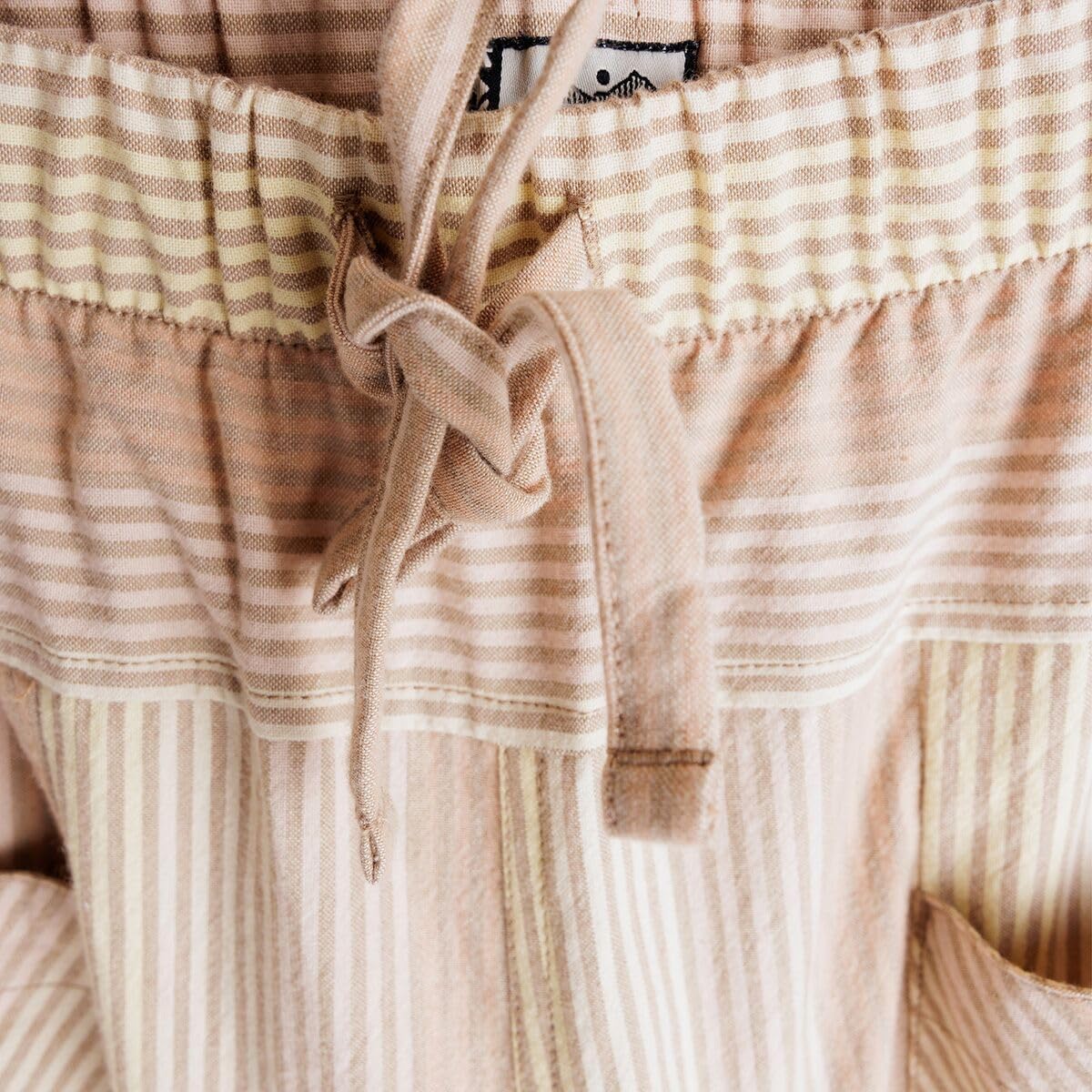 KAVU Women's Woodside High Rise Pegged Pant