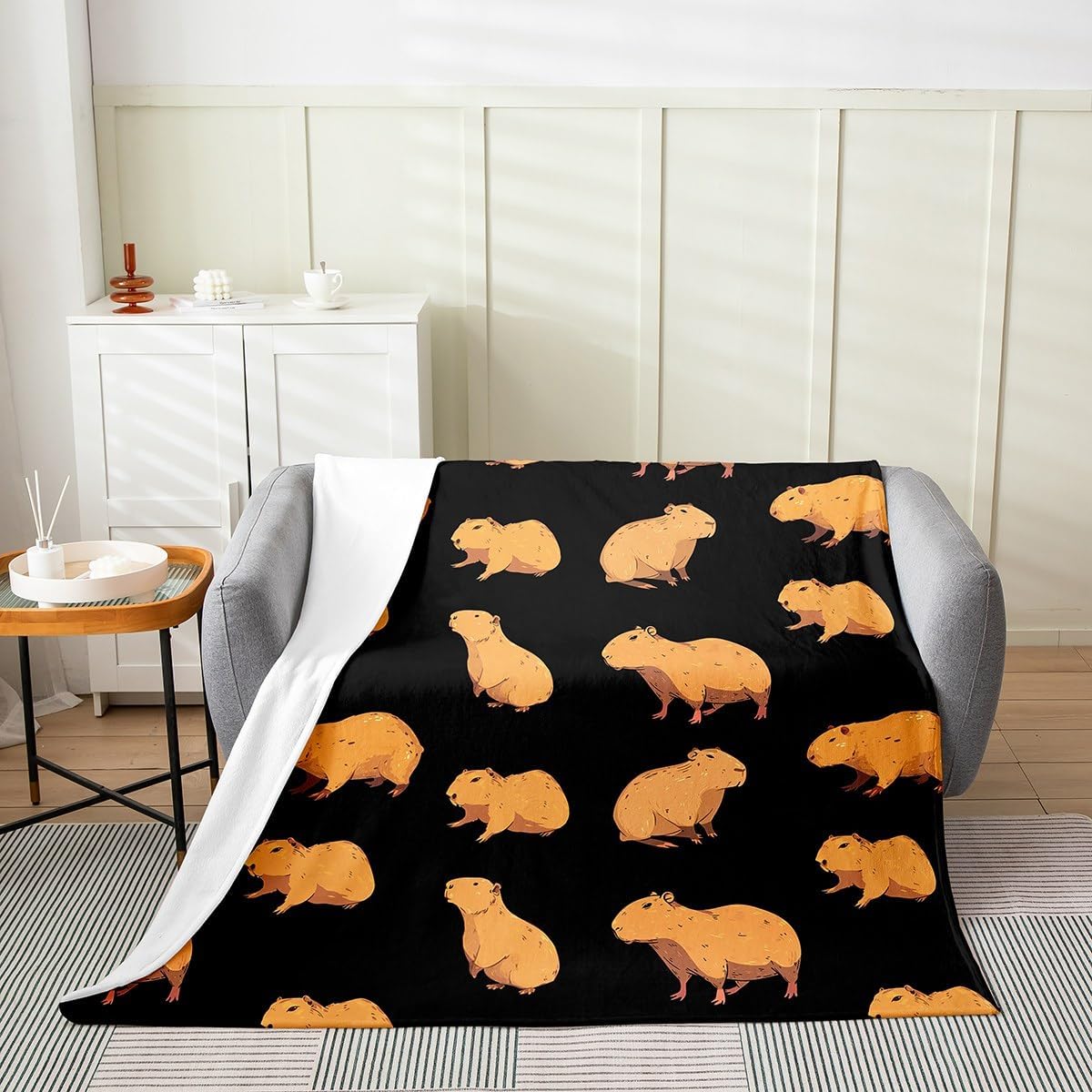 Brown Capybaras Blanket, Cute Capybaras Throw Blanket for Kids Sofa Bed Couch, Funny Pet Rodent Animals Fleece Blanket, Cartoon Capybaras Flannel Blanket for Capybara Lovers Bedroom Decor, Twin Size