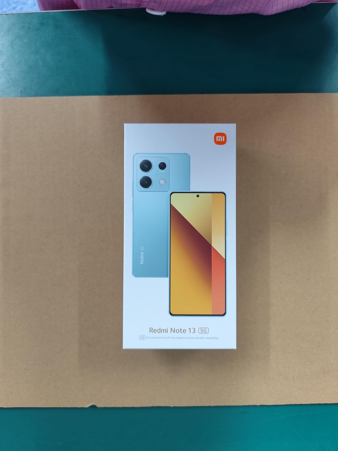 Xiaomi Redmi Note 13 5G - 8 + 256 GB, tela AMOLED FHD + 120 Hz de 6,67 ", MediaTek Dimensity 6080, câmera tripla de até 108 MP, carregamento rápido de 33 W (Preto) Xiaomi Redmi Note 13 5G - 8 + 256 GB, tela AMOLED FHD + 120 Hz de 6,67 ", MediaTek Dimensity 6080, câmera tripla de até 108 MP, carregamento rápido de 33 W (Preto)