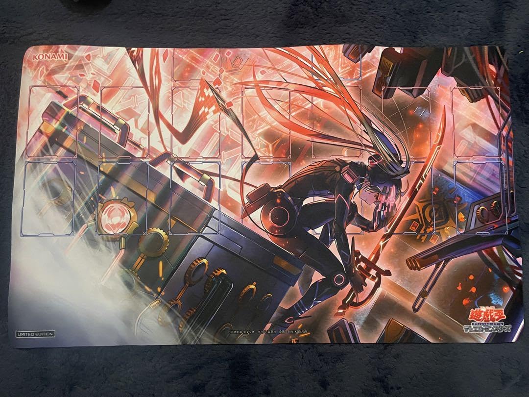 ☆期間限定☆ 遊戯王 YCS 閃刀姫 閃刀起動－エンゲージ プレイマット Amazon.co.jp: 遊 戯 王 閃刀起動－エンゲージ 絵違い プレイマット