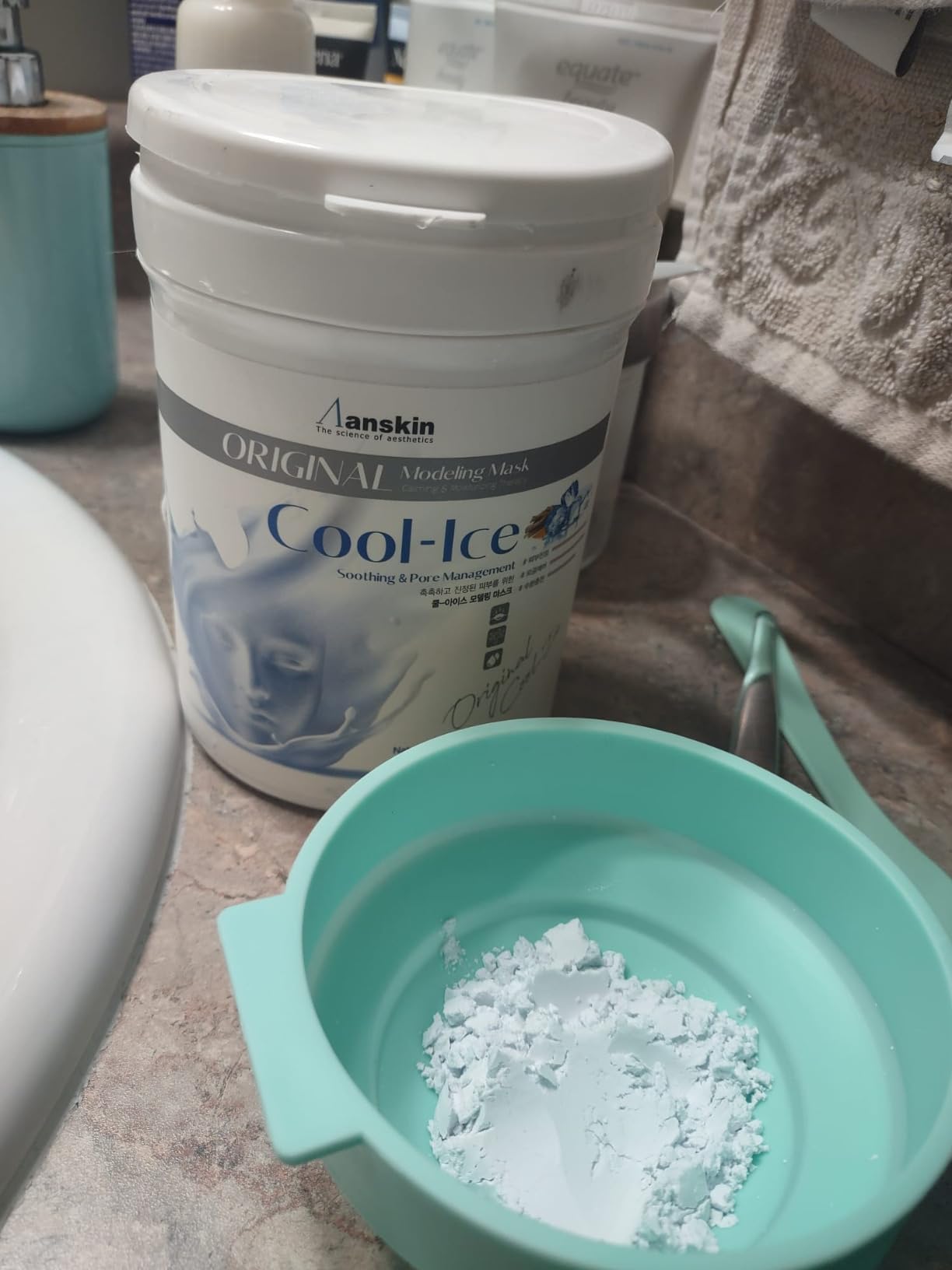 Anskin Modeling Mask Powder Pack Cool Ice for Soothing and Pore Management, 240g