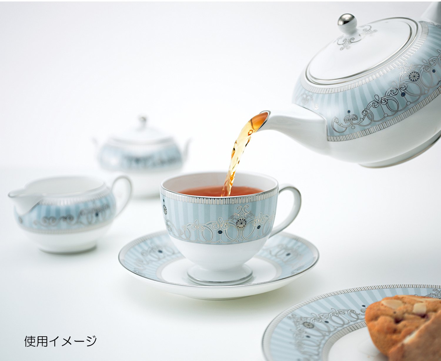 Amazon.co.jp: 【正規輸入品】ウェッジウッド アレクサンドラ プレート 