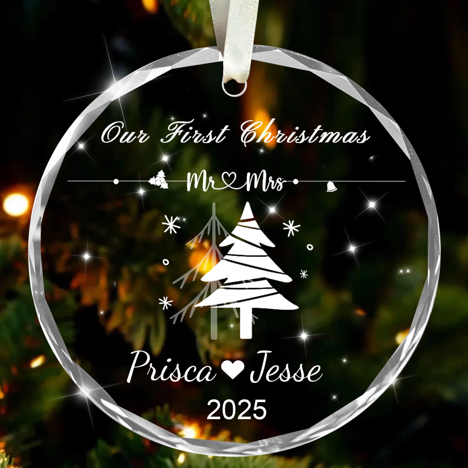 Personalised First Christmas as Mr and Mrs 2025 Ornament, 1st Christmas as Mr and Mrs, Xmas Gifts for Couples, First Xmas Married Glass Ornament, Custom Christmas Decorations for Newlywed (Round)