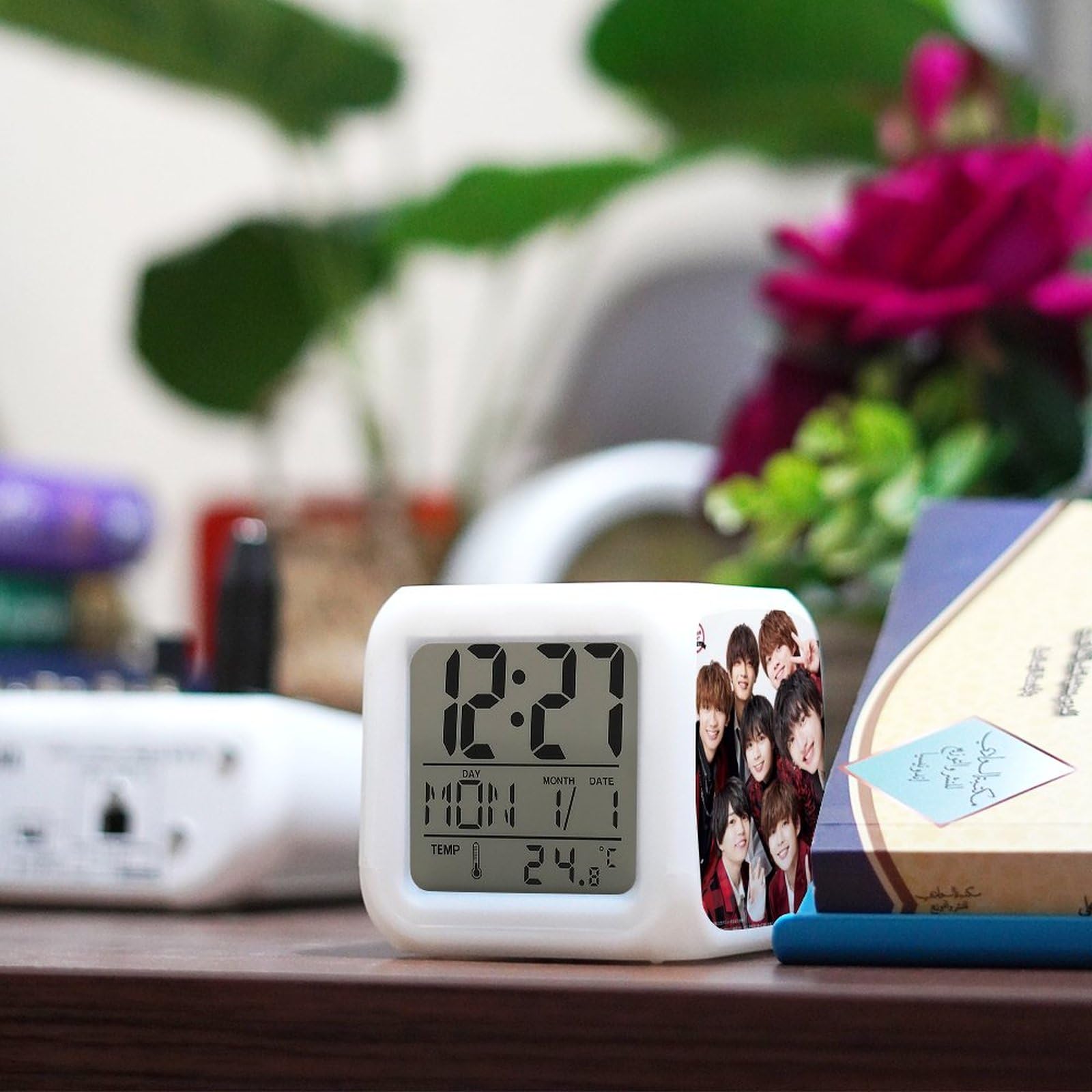 なにわ男子目覚まし時計 Amazon.co.jp: なにわ男子 目覚まし時計 （8月27日 の特別