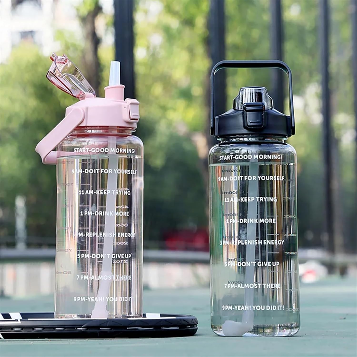 Sport-Wasserflasche mit Strohhalm und Zeitmarkierung, große Kapazität, 2 l, Wasserkrug mit Griff für Laufen und Fitnessstudio