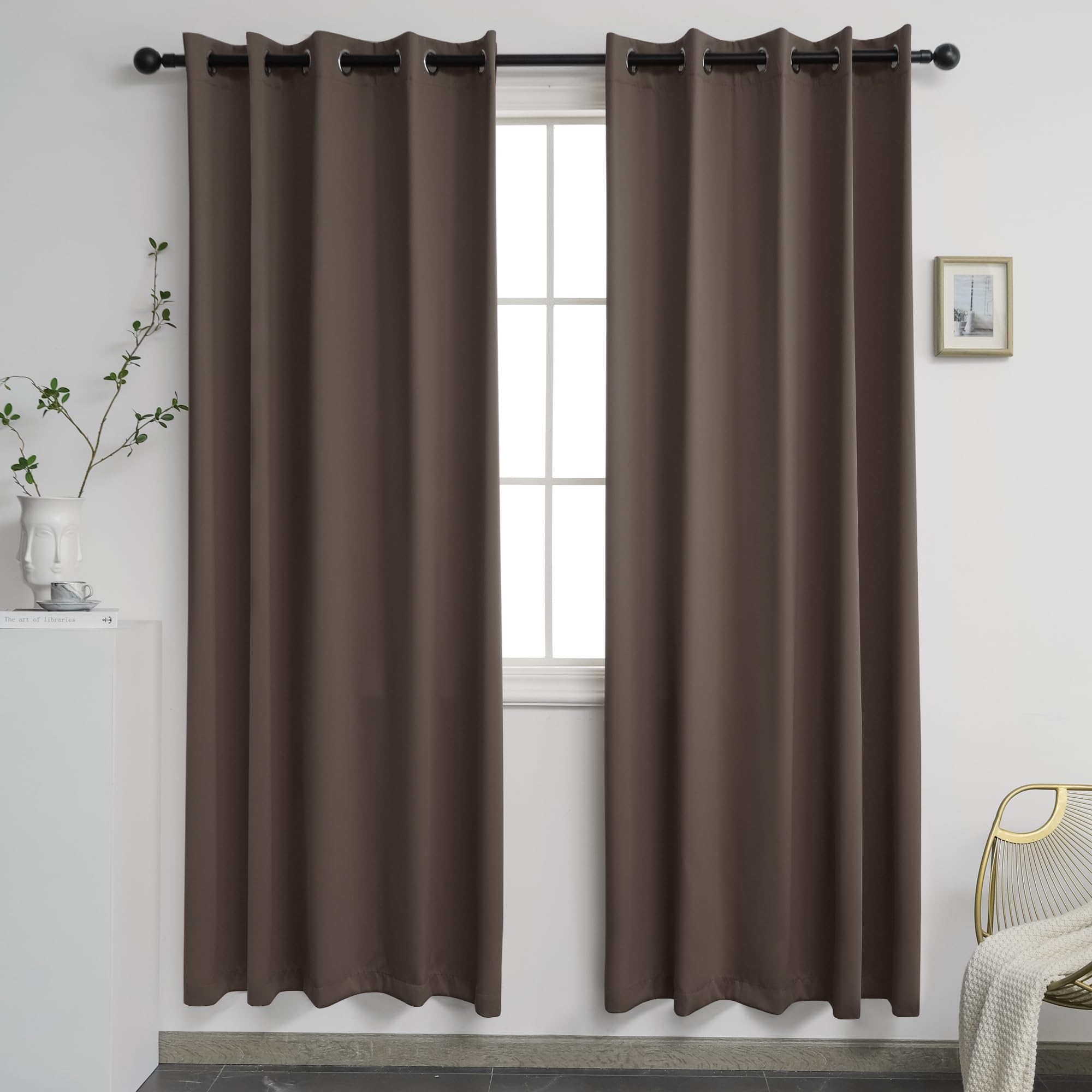 Rideaux occultants YGO stop lumière pour retrouver le sommeil en chambre