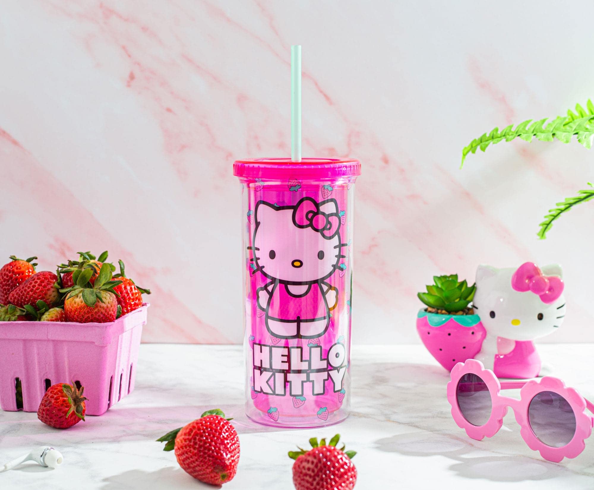Amazon.com | Toynk Sanrio Hello Kitty Berry Pink Plastic Carnival
