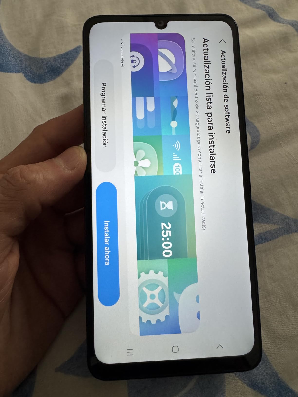 SAMSUNG Galaxy A06 4G LTE (128GB + 4GB) Latin Version SM-A065M/DS (Tmobile Metro Mint & Global) 6.7 Dual Sim 50MP Dual Cam + (Wall 25W Dual Port Bundle) (Light Green SM-A065M/DS Model) photo review