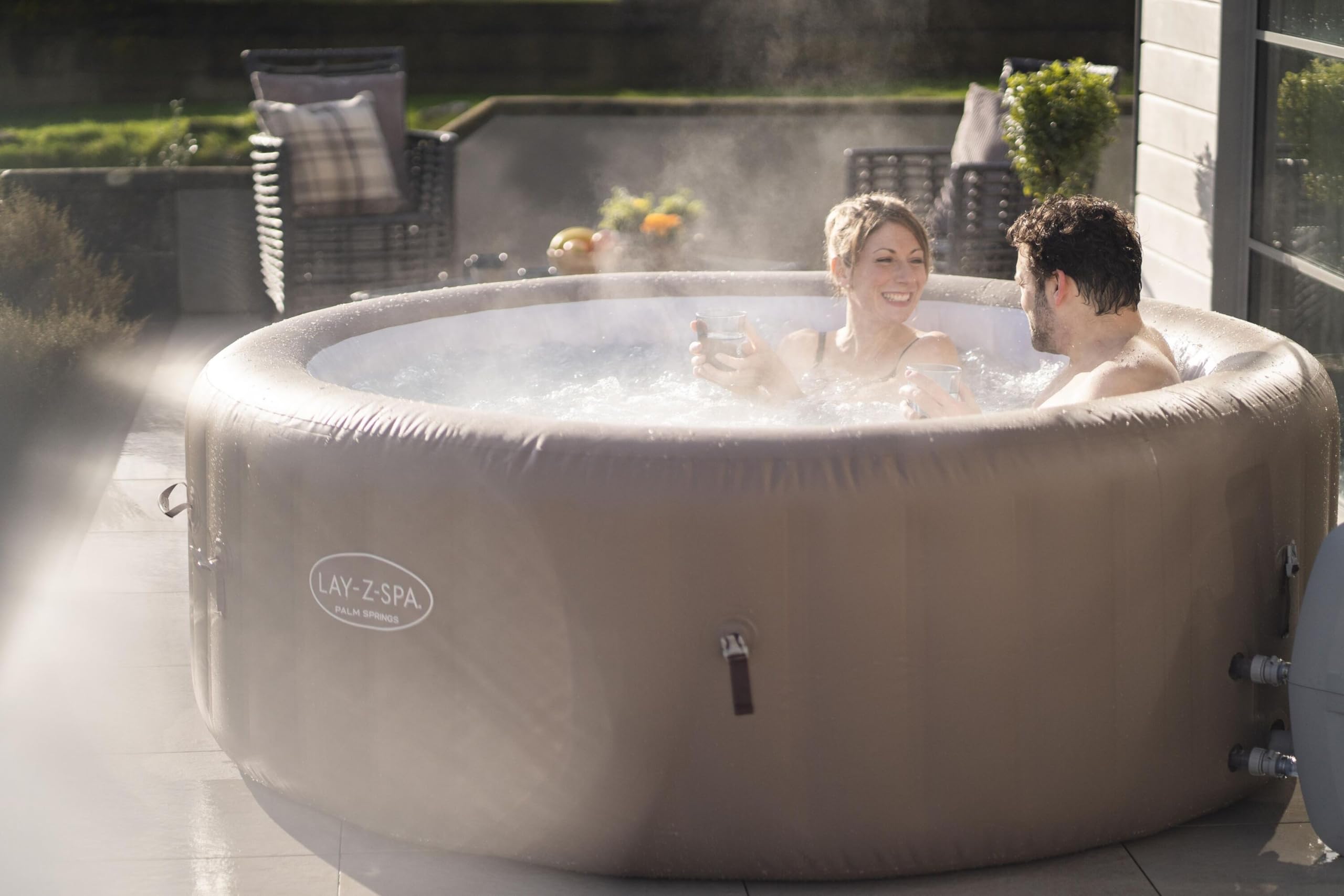 Bestway LAY-Z-SPA® Palm Springs Airjet™ 196 x 71 cm, 4-6 personnes