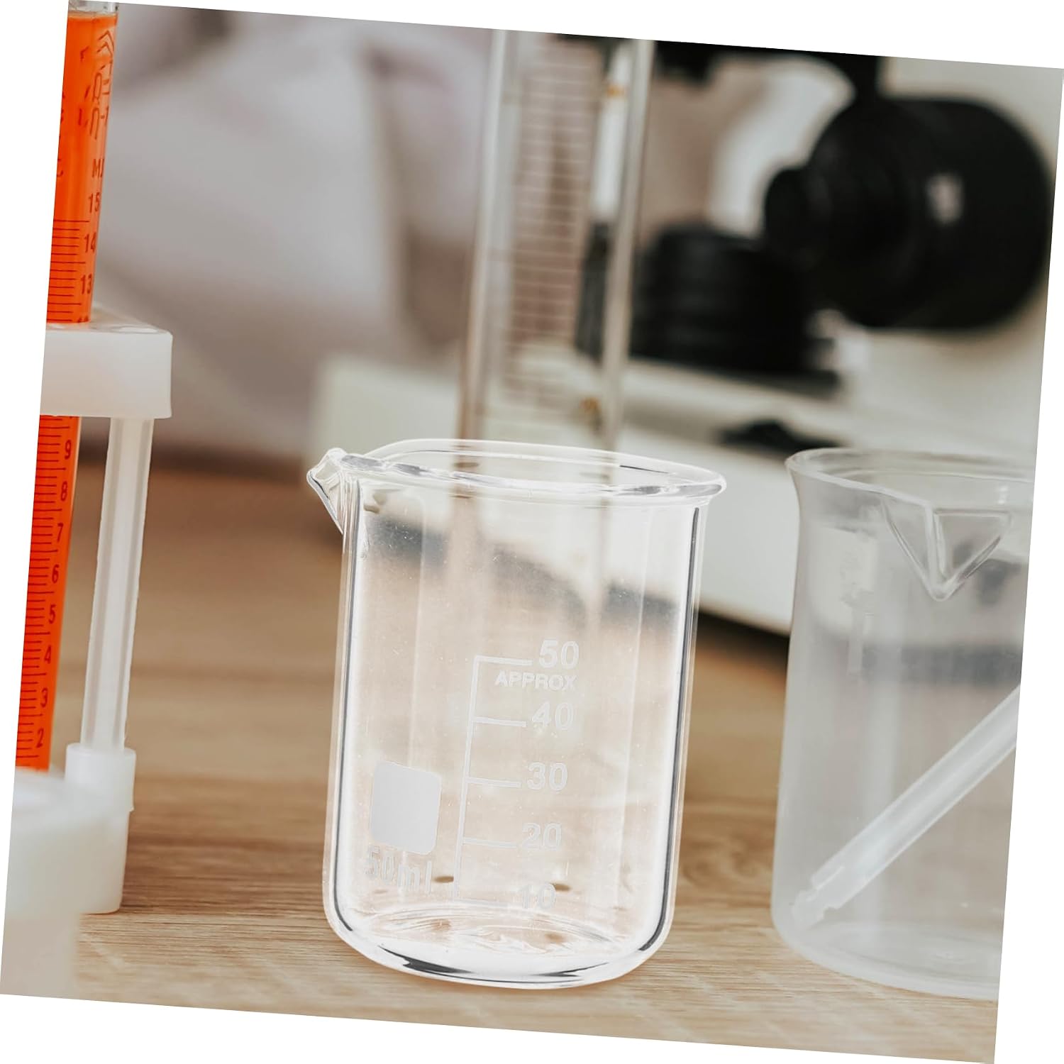 Luxshiny 6Pcs Beaker for Laboratory Experiments Measuring Tools with Spout for Chemical and Labs Accurate Measurement and Stable Base