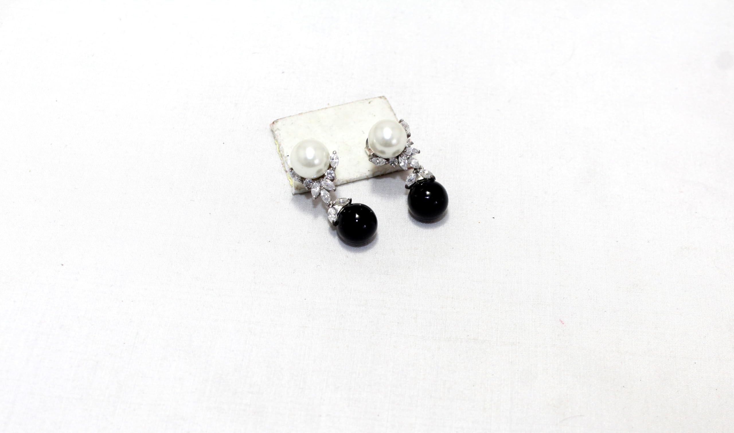 PH Artistic Juego de pendientes colgantes de plata de ley 925 con perla y piedra de ónix, piedras preciosas y circonita cúbica y circonita cúbica para mujer, hechos a mano i967