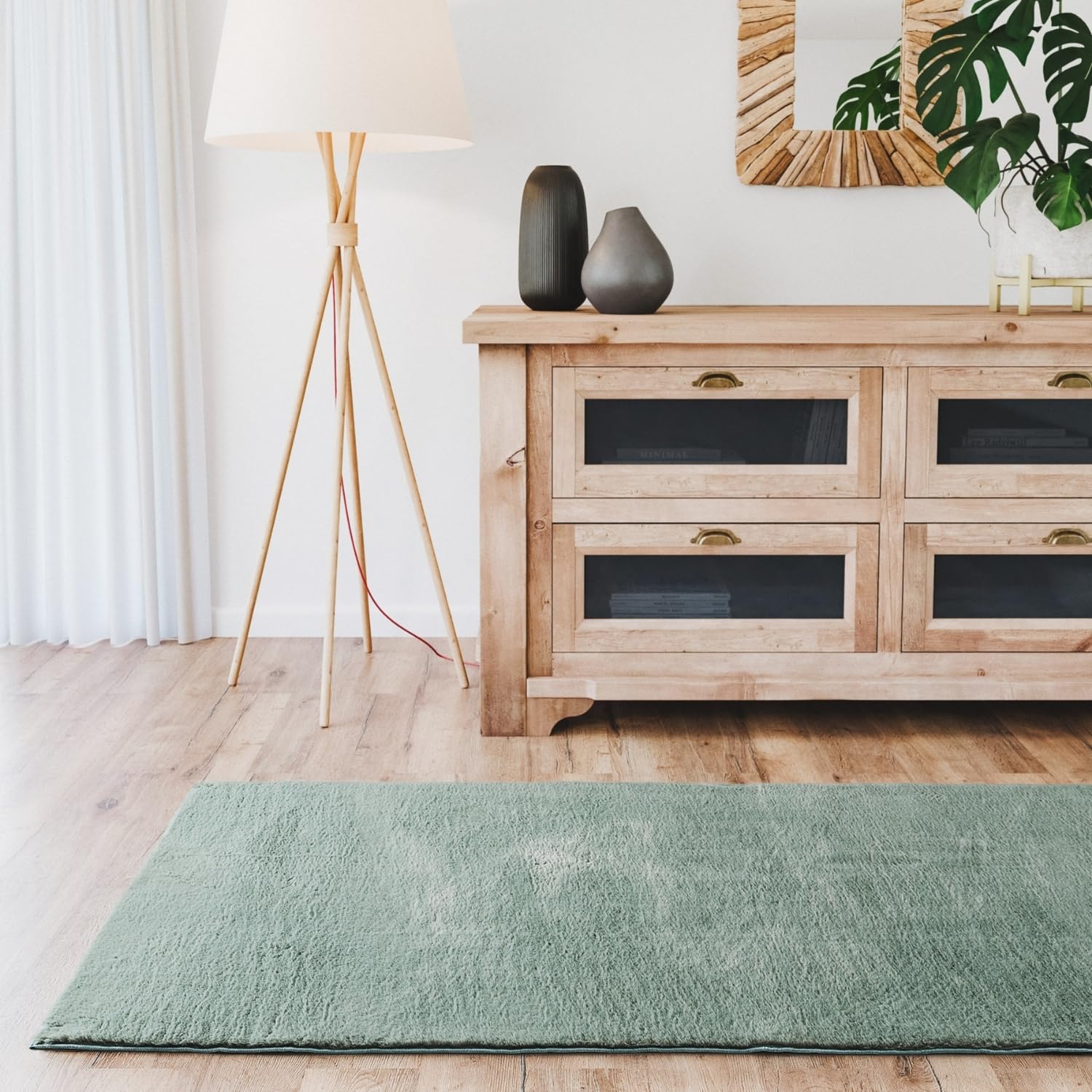 Interiyou Fargo - Teppich Wohnzimmer 80x300 cm Grün - Kurzflor Waschbar und rutschfest - Flauschiger Fellteppich aus Kunstfell - weicher Langflor Fell