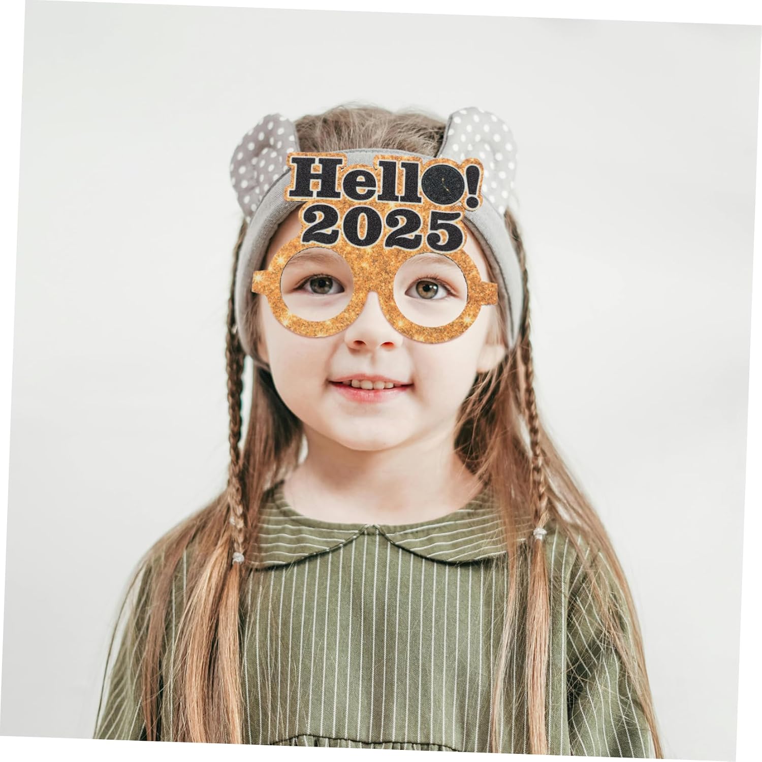 MERRYHAPY Happy Year Eyeglasses Prop Frame Photo Booth Accessory for Party Decorations Fun Year Party Favor for Capturing Memorable Moments