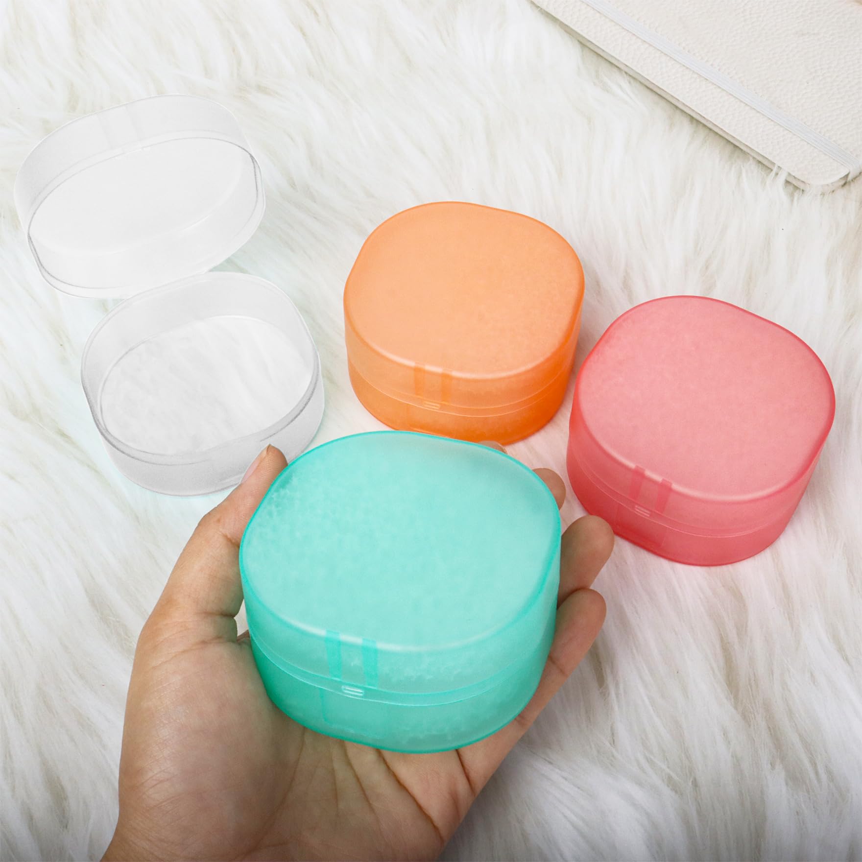 Klmnop 4 Pcs Cotton Pad Holder, Portable Travel and Sealed Cotton Round Holder - Image 3
