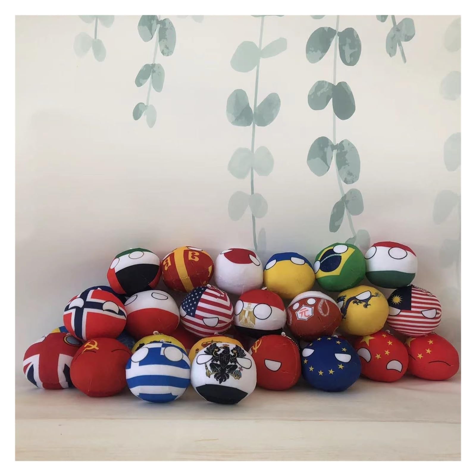 Amazon.co.jp: GANGKJDS 3.9インチ ポーランドボール ぬいぐるみ