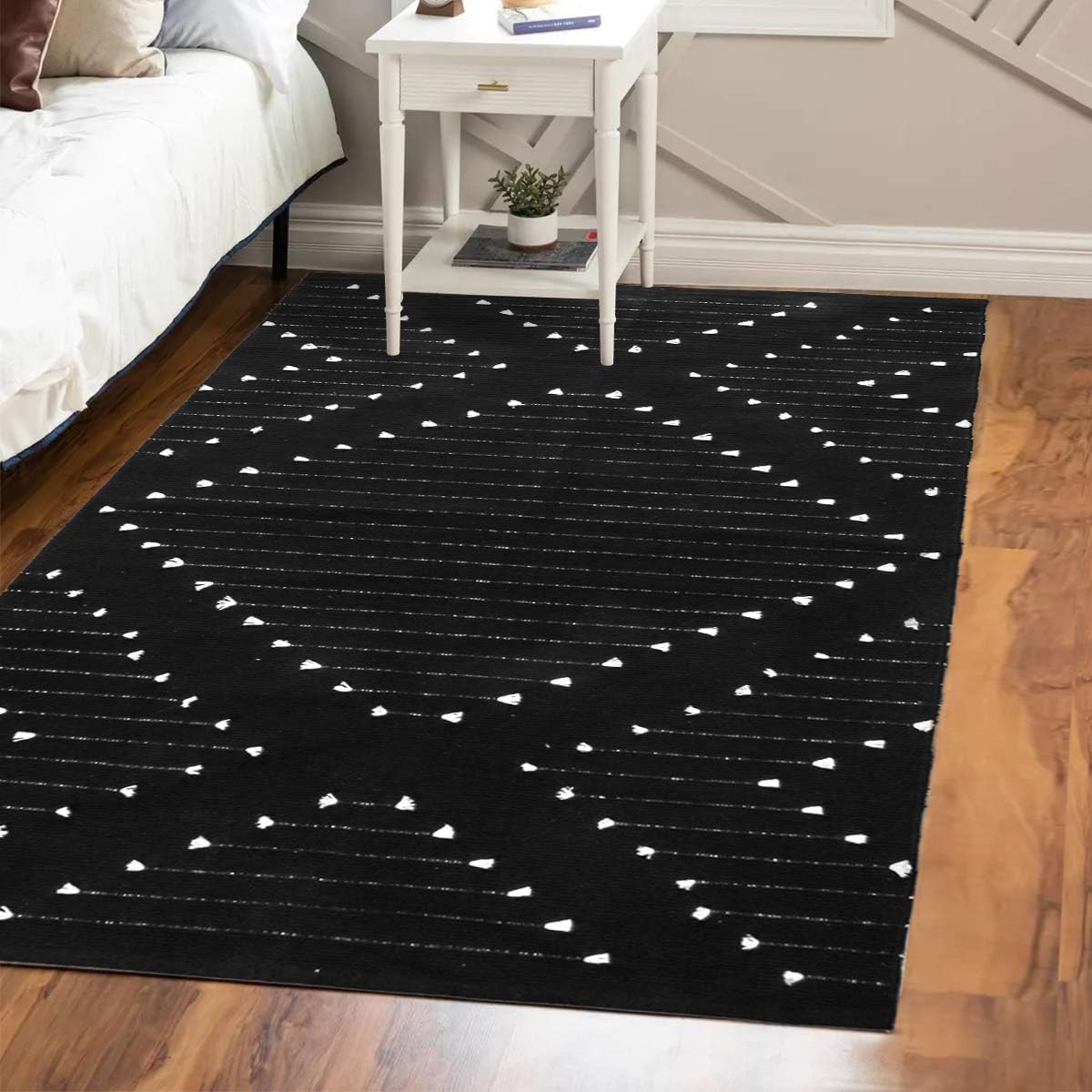 Boho Bedroom Rug 4' x 6' Black Machine Washable Moroccan Woven Cotton Area Rug Farmhouse Indoor Outdoor Floor Rug for Living Room Entryway Dining Room