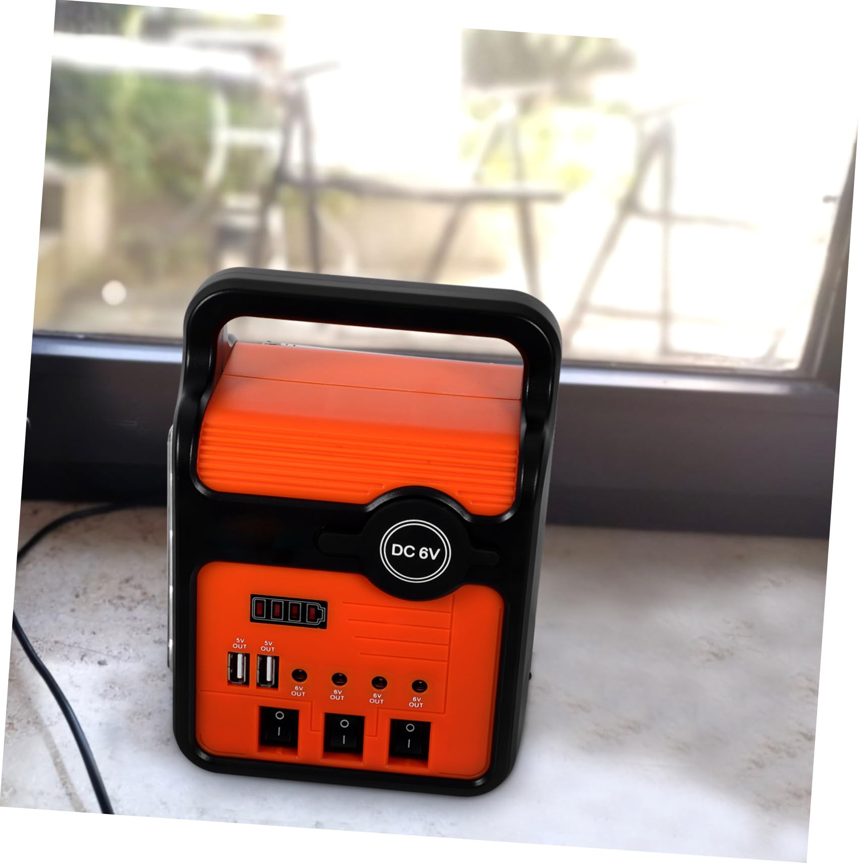 Abaodam Générateur D'énergie Solaire 220v 25w Compact et Silencieux Lumière LED et Chargeur USB pour Usage Domestique et Jardin Extérieur