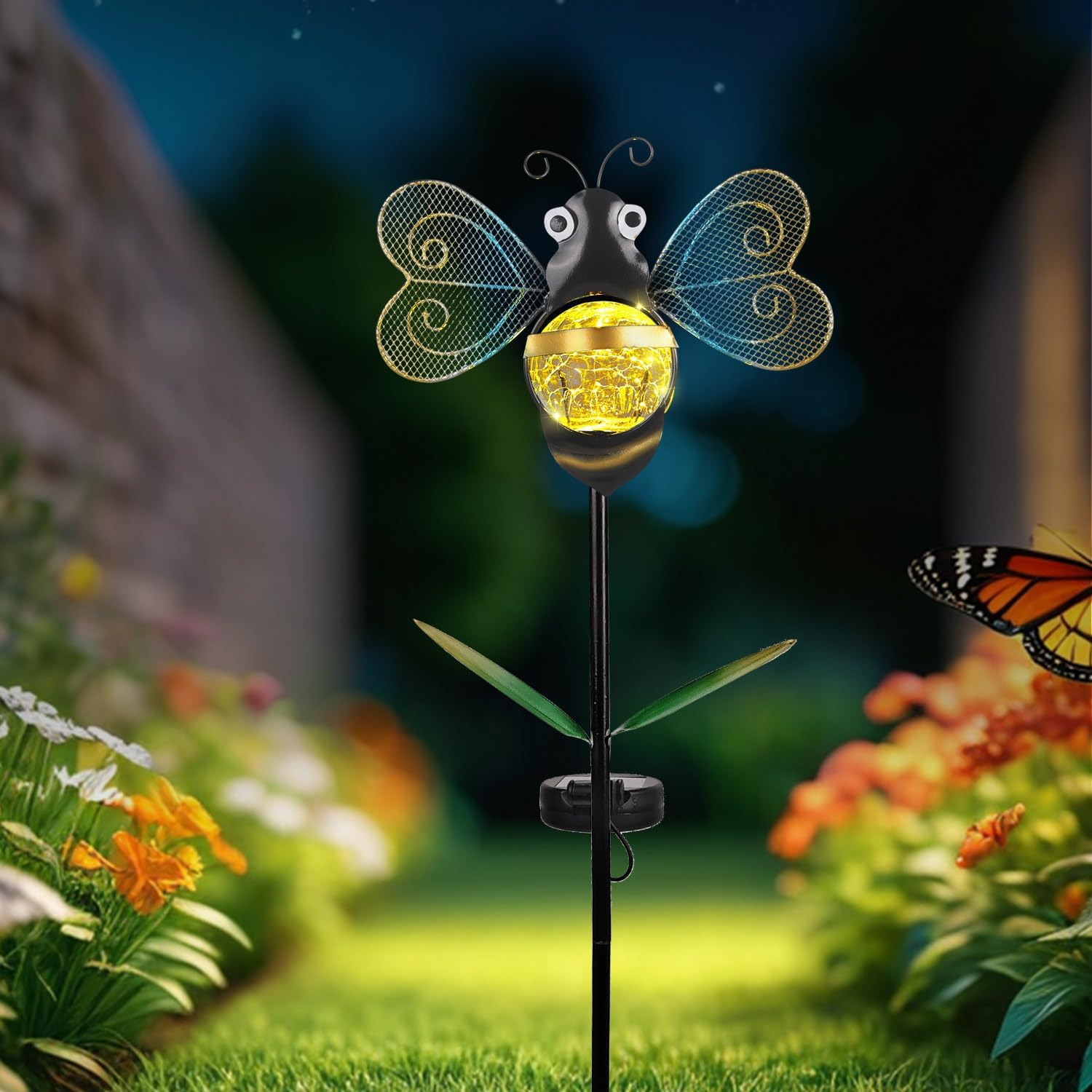 Solar Flamingo Garden Stake Lights Outdoor 2 Pack Metal Flamingo Lawm Ornament Waterproof Decorative Garden Stakes Patio Gifts for Women Mam Girls Landscape Outside Decorations for Yard