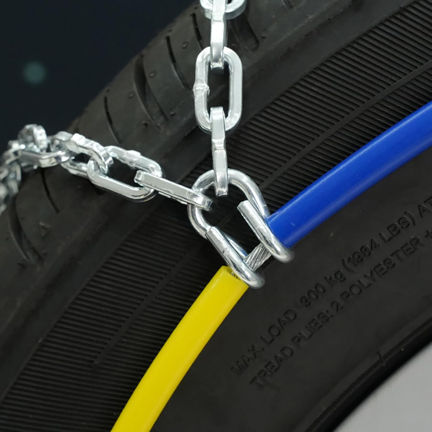 SCITOO Snow Chain For Car,2 Pack Tire Chain 235/75R15,265R15,265/70R15,275/60R15,225/75R16,245/70R16,245/75R16,255/60R16,225/70R17,235/60R17,235/65R17,245/55R17,255/55R17,235/60R18,235/50R19,255/40R19