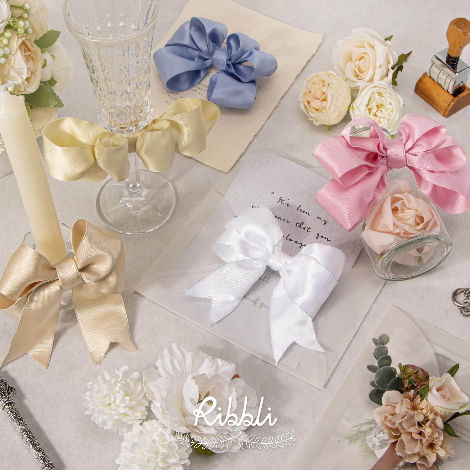 Ribbli Cinta de satén rosa claro de doble cara con alambre de 3,8 cm, cinta de Navidad rosa para envolver regalos, coronas, guirnaldas, decoración del árbol, manualidades, decoración del hogar, 10