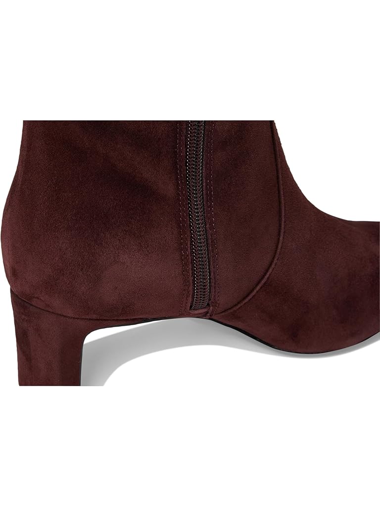 Red Rockport Mabel