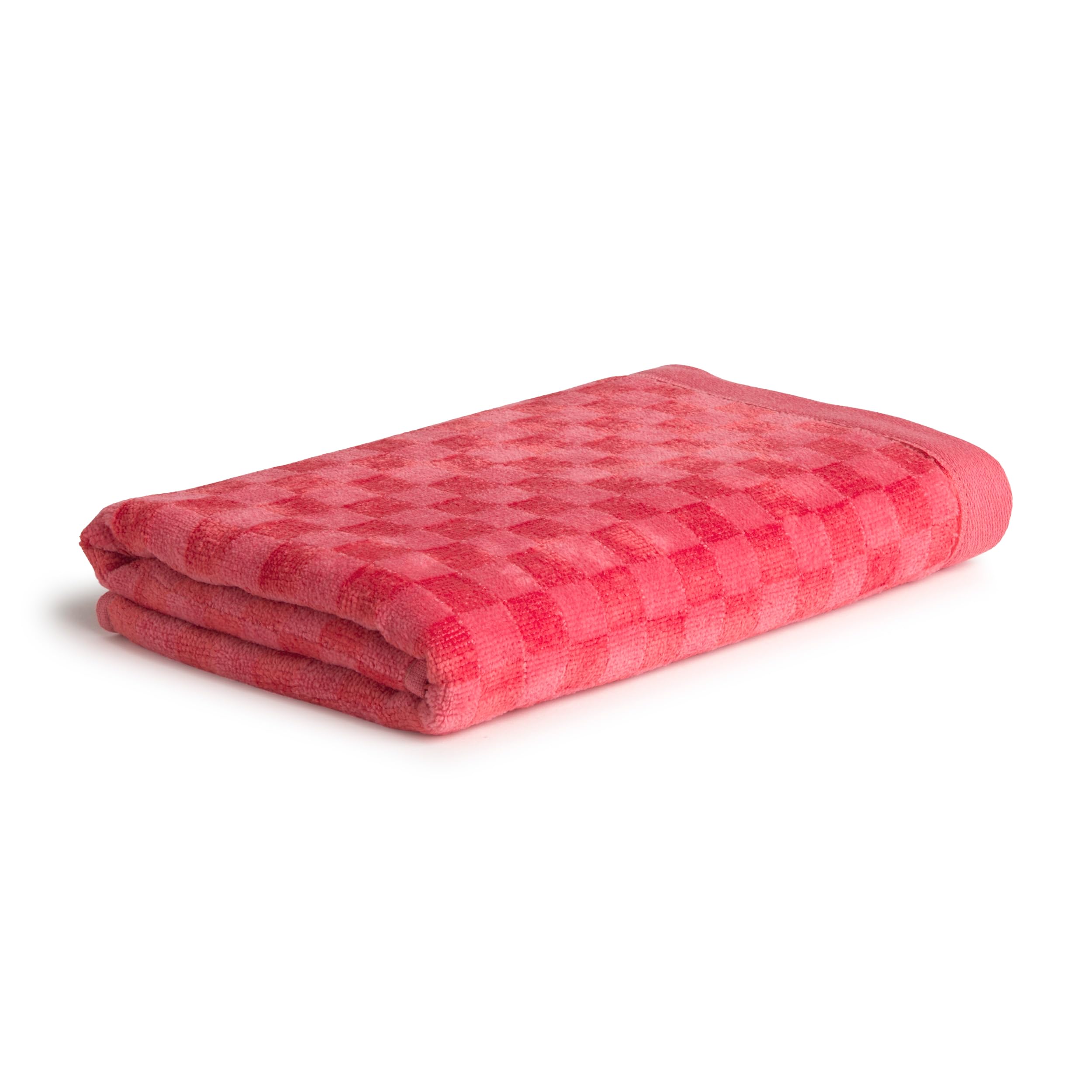 Serviette en velours à carreaux corail pour une salle de bain moderne