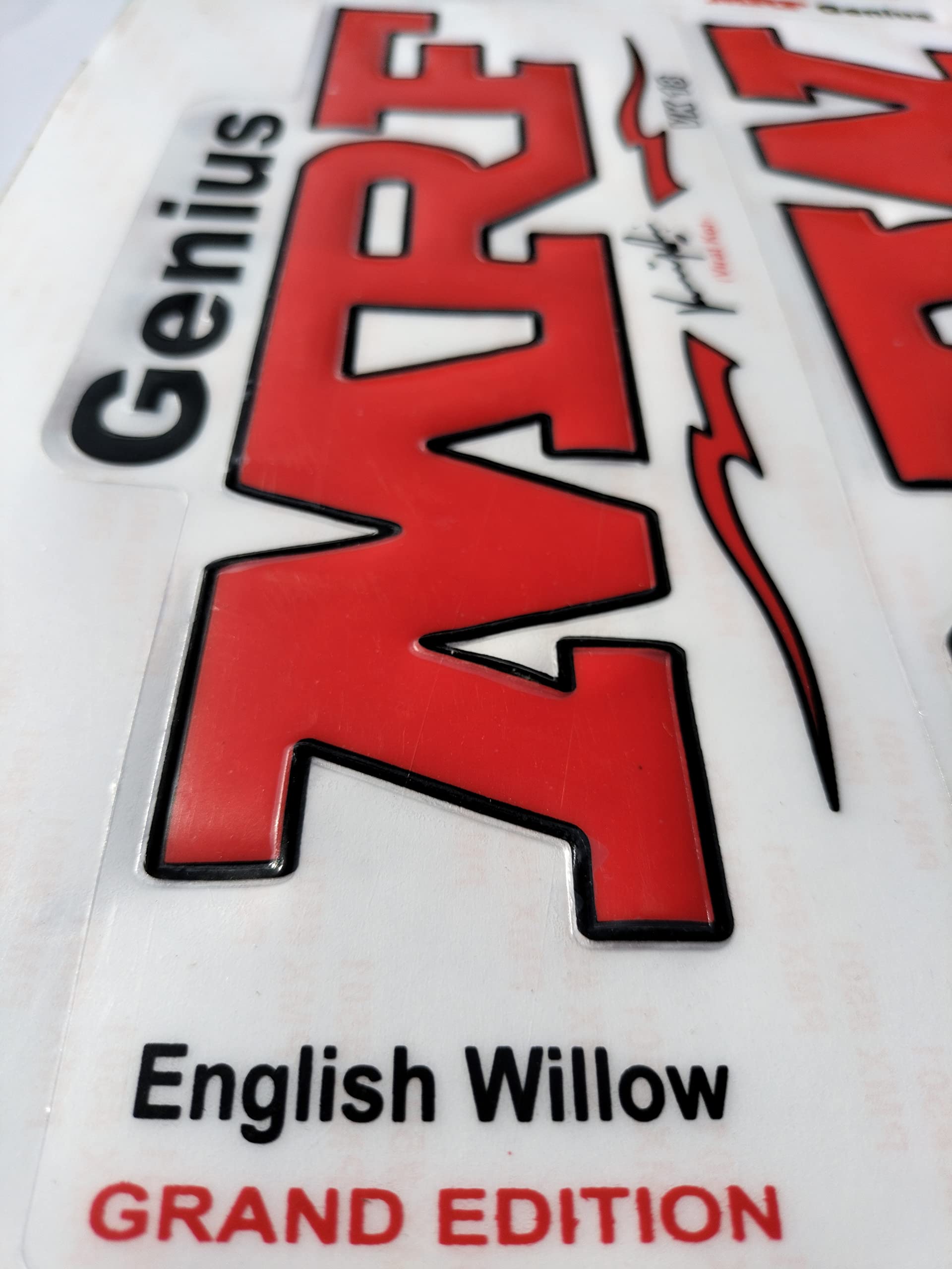 HRNBLL VK18 VIRAT KOHLI Genius Grand Edition | Salice inglese | Adesivi in rilievo per mazza da cricket | Rosso