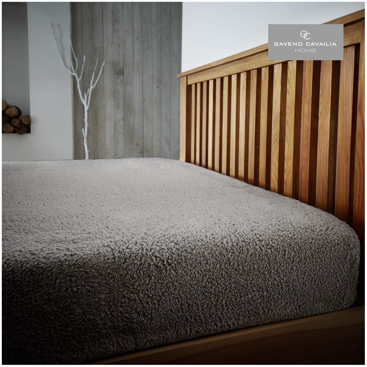 GC GAVENO CAVAILIA Premium Quality Teddy Fitted, Luxury Easy Care Soft Linen Thermal Warm Fleece Bed Sheet, Kingsize, Polyester, Plain-Silver, King