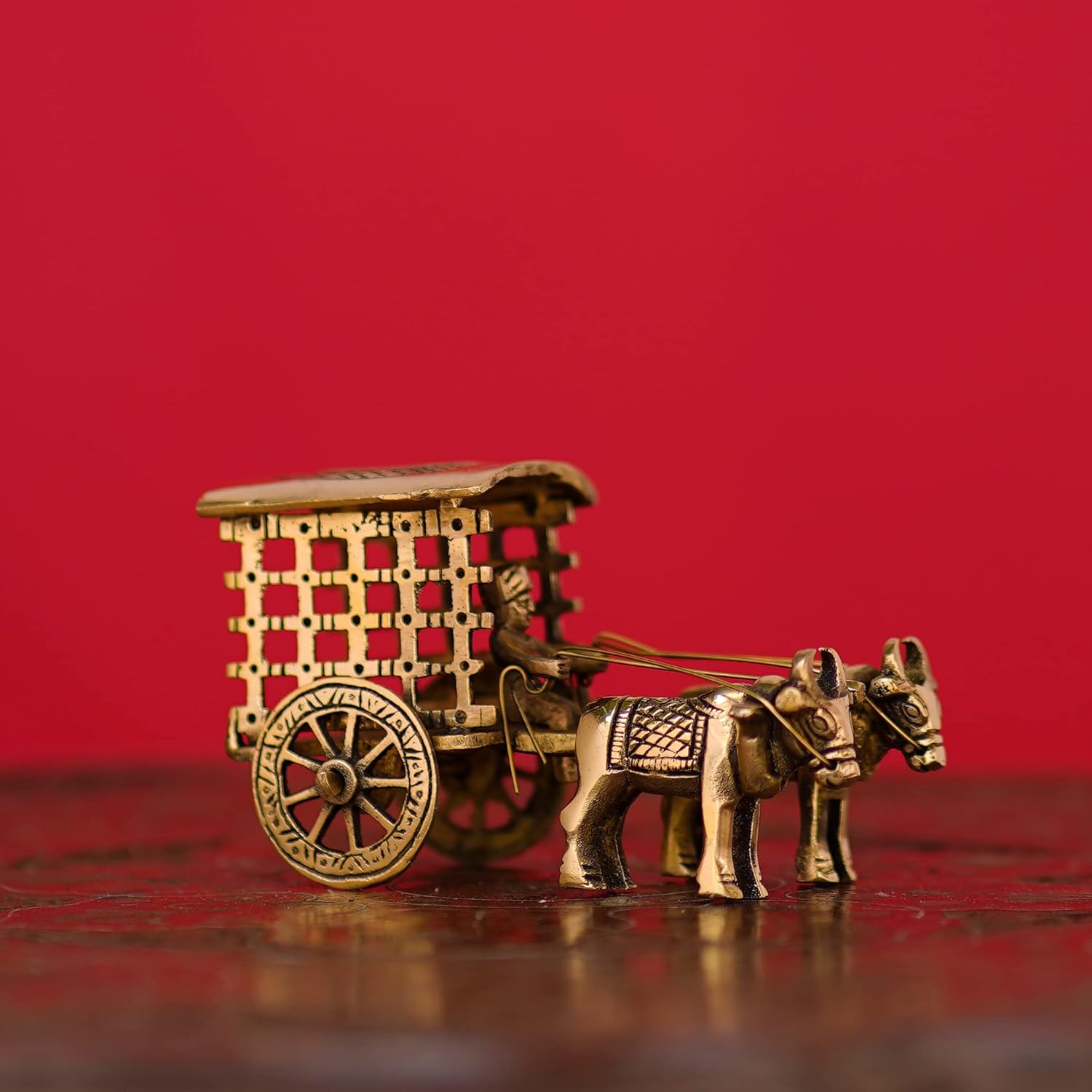 Brass Bullock Cart for Home Office Tabletop Decorative Collectible Handicraft Art - Yellow, 4 x 2 x 2.3 Inch (L x W x H)