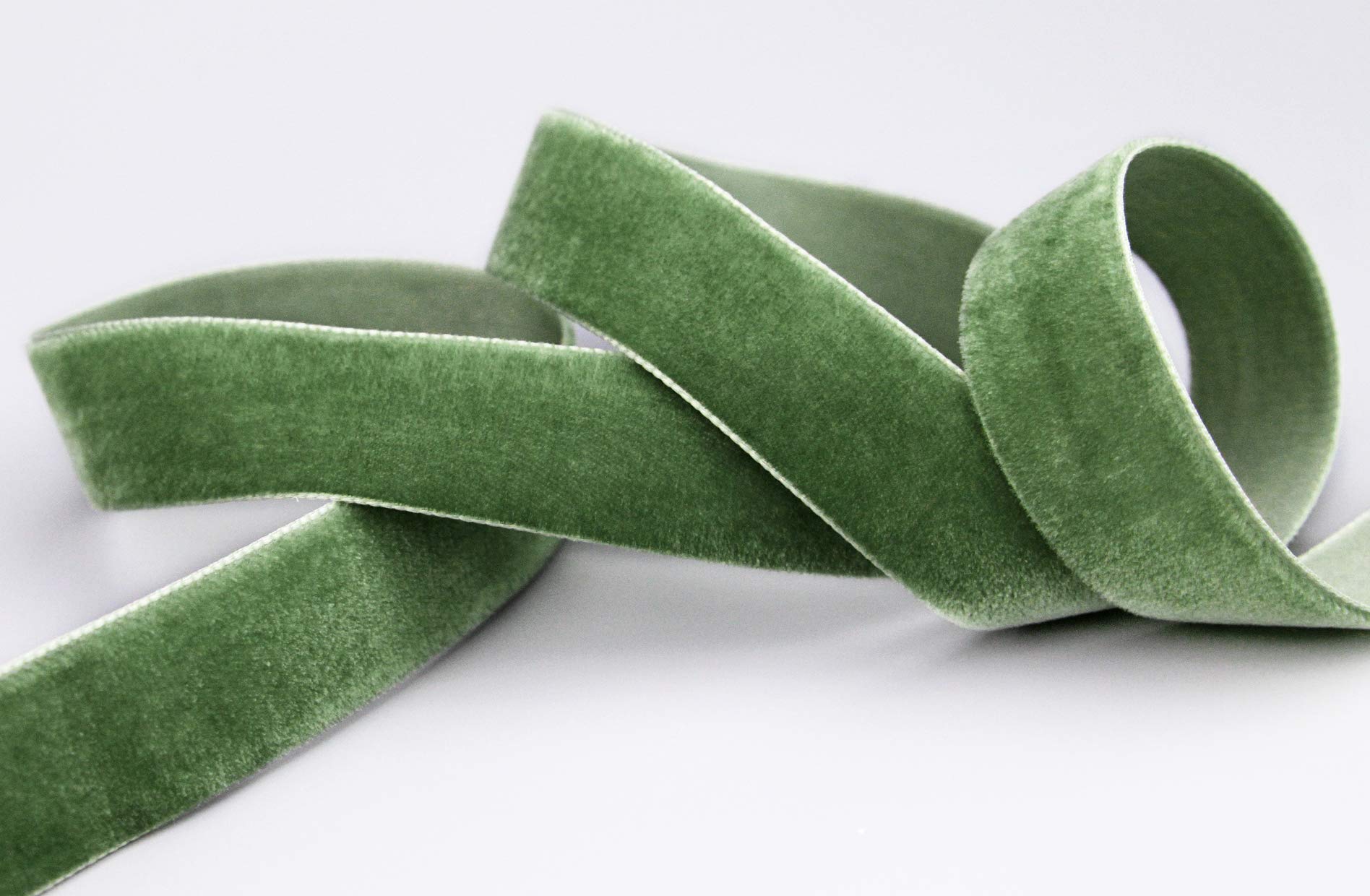 3 m x 22 mm Velvet Ribbon Olive Light (409 Bocage) Decorative Ribbon Olive Green Velour One Sided Velvet Fixed Edge Velvet Ribbon for Sewing Decorating