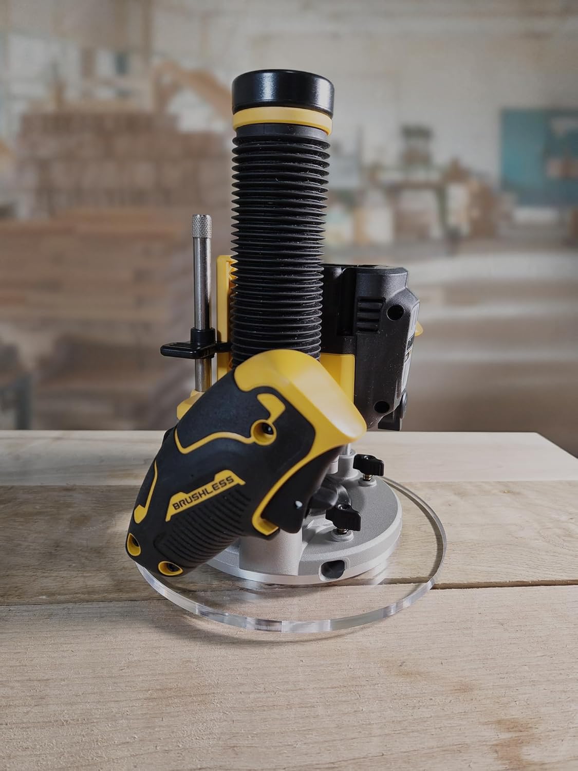3/8″ Thick 9″ circle baseplate upgrade with bushing compatibility. Compatible with Dewalt DCW620B plunge base.