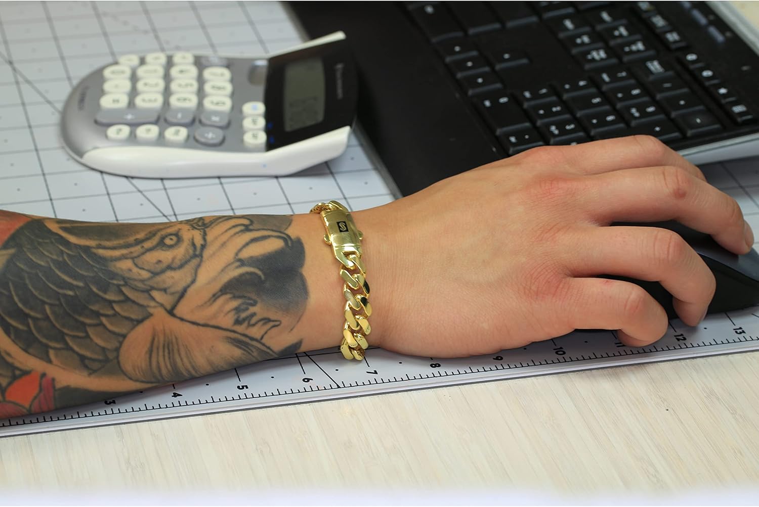 文化勲章受章者】堅山南風『肥後椿』複製画 作者: 堅山南風（文化勲章