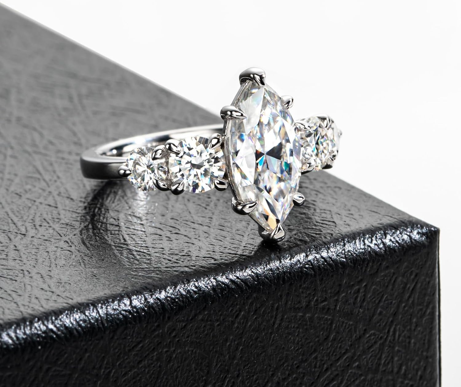 Moissanite Promise Rings 3-5cttw Pear/Emerald/Marquise/Oval Cut D Color VVS1 S925 Sterling Silver Stackable Wedding Engagement Rings for Women with Certificate Elegant Gift Packed - Image 3