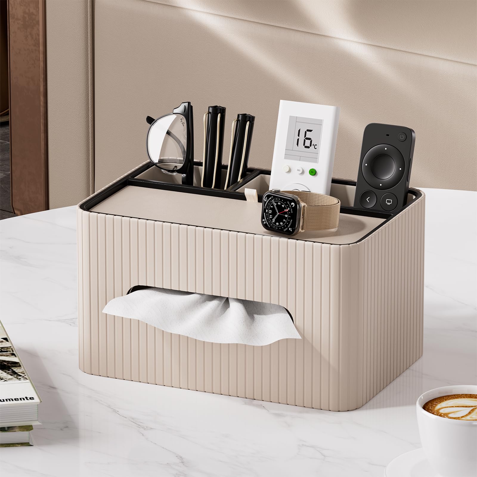 KINGFOM Kosmetiktücherbox aus PU Leder mit Ablage, Rechteckige Taschentuchbox mit 2 Fächern – Moderne Tissue Box Taschentuchspender für Wohnzimmer, Badezimmer & Büro, Tücherbox Organizer (Beige)