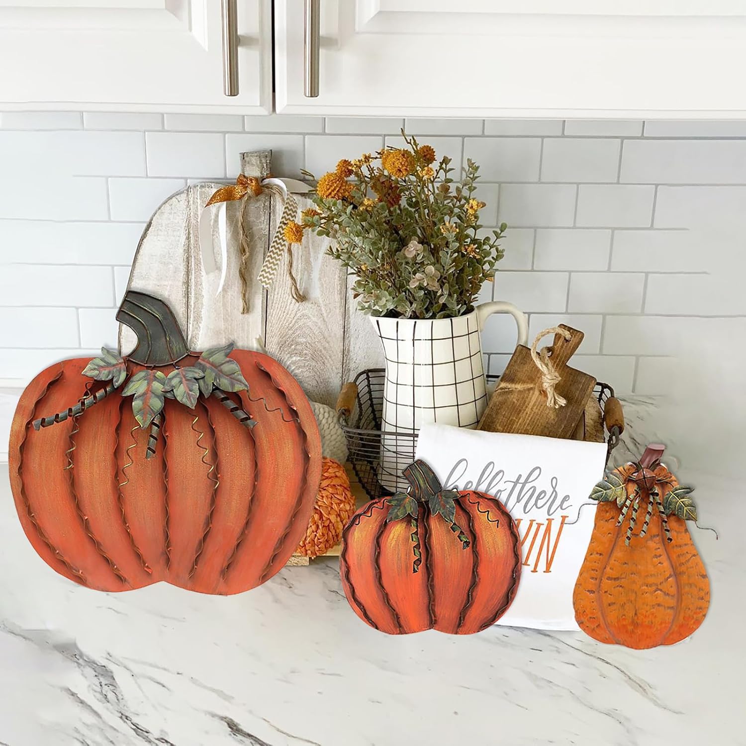 E-view Metal Flat Pumpkin Decor Free Standing Pumpkin Decoration for Home Yard Garden (H-18")