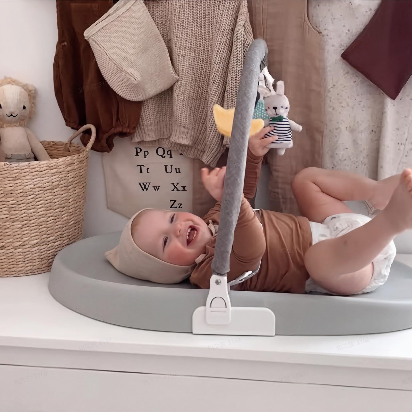 Papablic Fasciatoio, impermeabile e antiscivolo, include copertura lavabile, cinghia di sicurezza per comò standard, fasciatoio, letto, divano