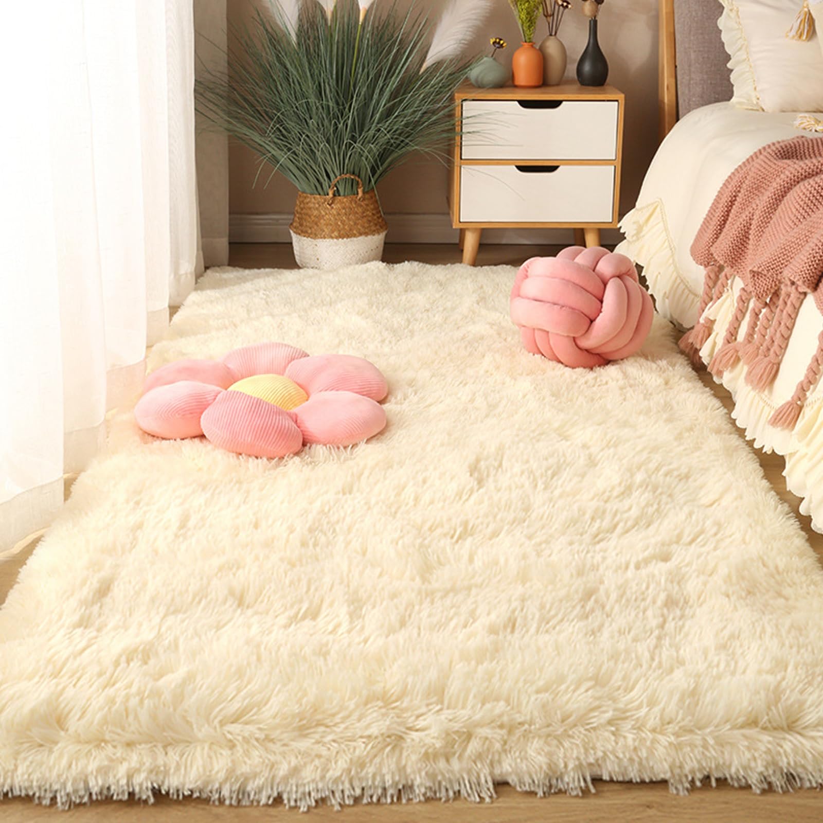 Tapis salon shaggy lavable à 30 degrés avec dessous antidérapant et texture super doux crème