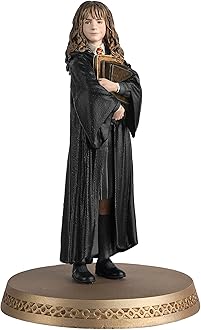 Harry Potter's Wizarding World Figurine Collection: Hermione Figurine